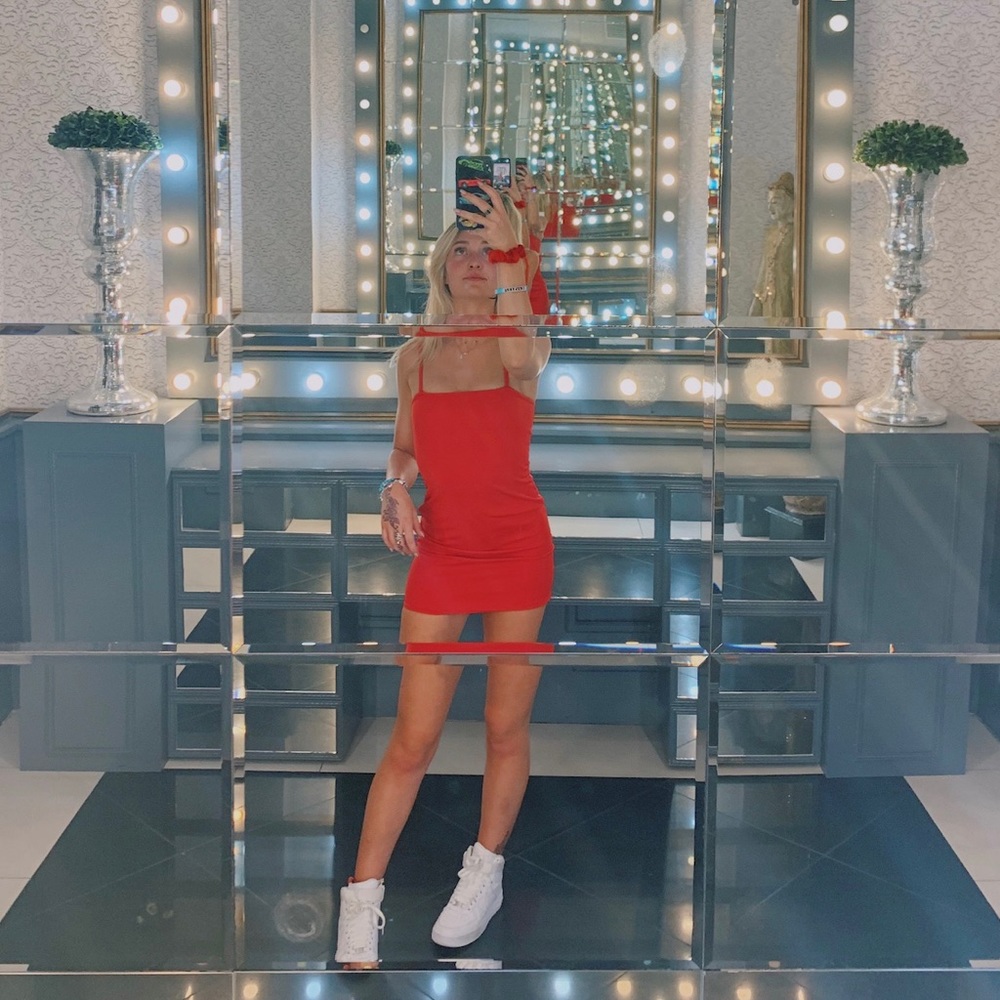 Meet your Posher, Riley